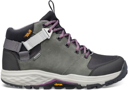 teva walking boots