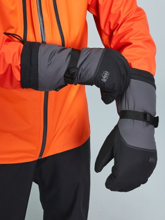 REI Co-op Men's Gauntlet GTX Mittens