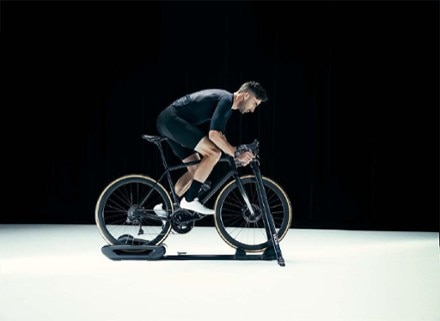 Wahoo Fitness KICKR ROLLR Bike Trainer 9