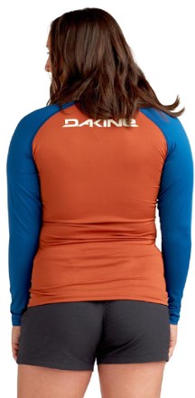 DAKINE HD Snug Fit Long-Sleeve Rashguard - Women's 1