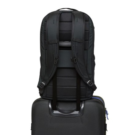 Cotopaxi Allpa 26 L Pack 9