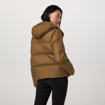 Vuori Alta Down Jacket - Women's 2