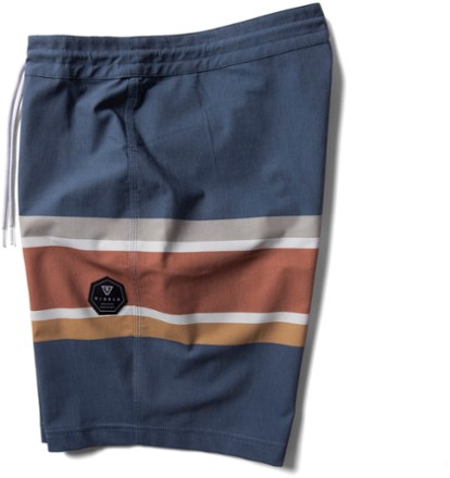 VISSLA Cheater Five 18.5" Board Shorts - Men's 2