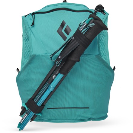 Black Diamond Distance 4 Hydration Vest - Women's Trekking poles not included