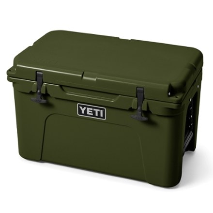 YETI Tundra 45 Cooler 1