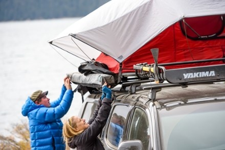 Yakima SlimShady Awning Shelter 4