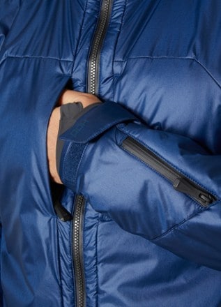 Helly Hansen Graphene Lightweight Insulated Ski Jacket - Men's 5