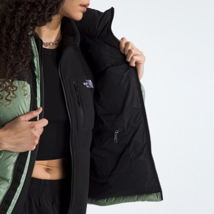 The North Face 1996 Recycled Retro Nuptse Down Jacket - Women's 8