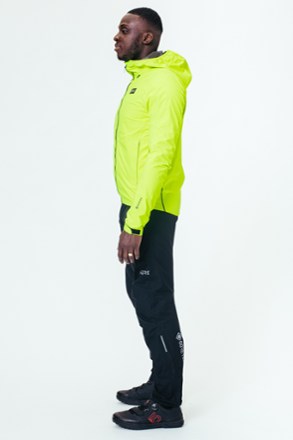 GOREWEAR Endure Cycling Jacket - Men's 6