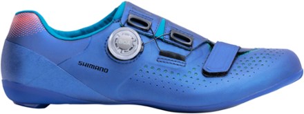 Navy blue Shimano cycling shoe