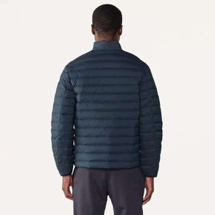 Vuori Steadfast Insulated Full-Zip Jacket - Men's 2