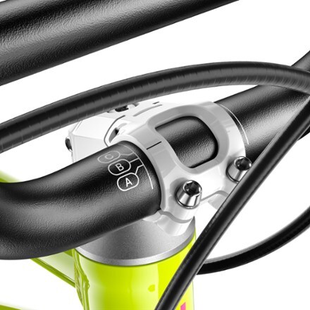 woom GO 2 Kids' Bike 8