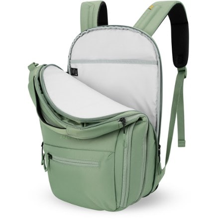 Sherpani Camden Pro Ultimate Commuter Pack 5
