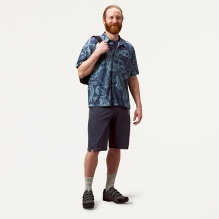 Endura Alltrack Ride Resort Cycling Shirt 3