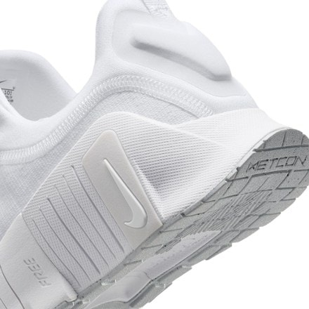 Nike Free Metcon 6 Workout Shoes - Women's 9