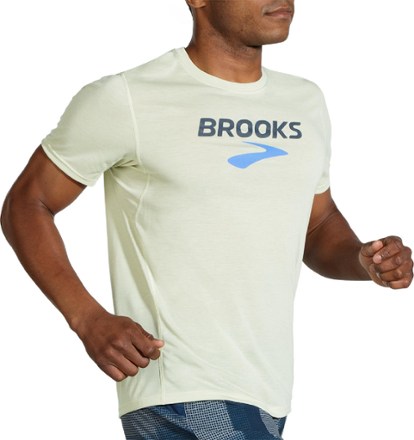 Brooks Distance Graphic T-Shirt - Men's 4