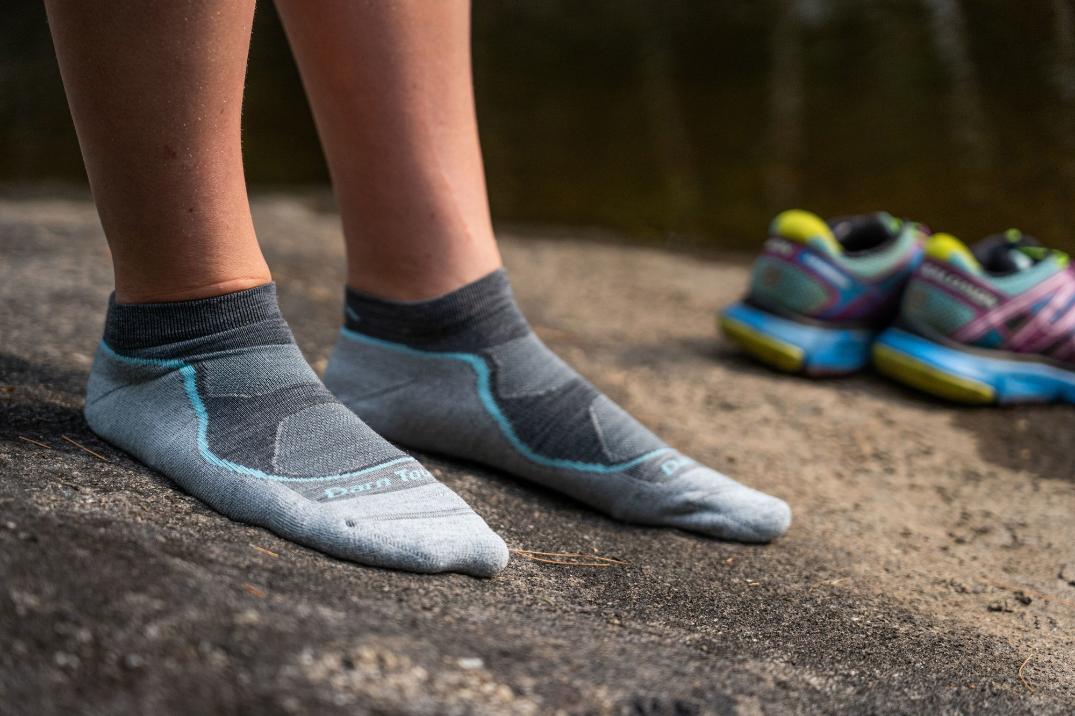 Location Image for Light Hiker No Show Lightweight Hiking Socks - Women's