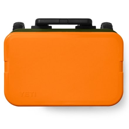 YETI Roadie 32 Wheeled Cooler 6