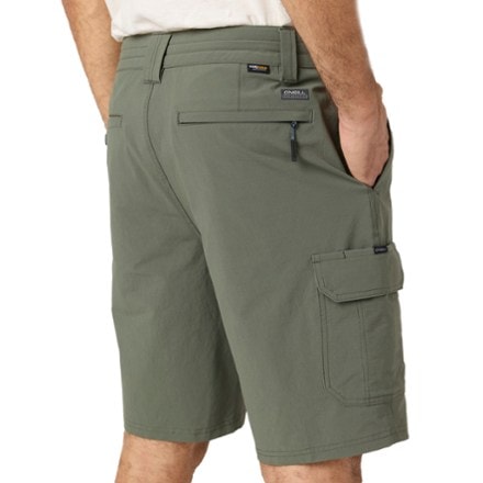 O'Neill TRVLR Cargo 20" Hybrid Shorts - Men's 4