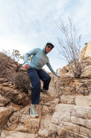 Location Image for Sahara Shade Straight-Hem Hoodie - Women's