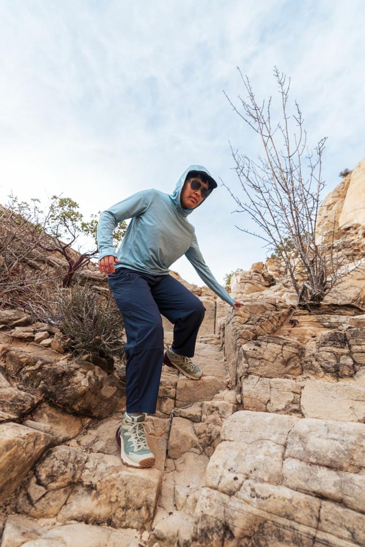 Location Image for Sahara Shade Straight-Hem Hoodie - Women's