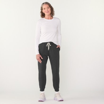 Vuori Performance Joggers - Women's 3