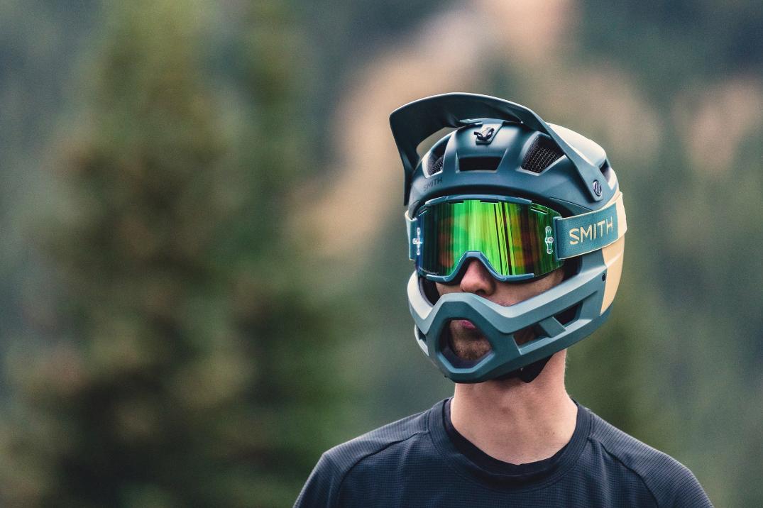 Location Image for Mainline MIPS Bike Helmet