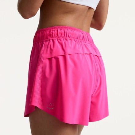 Beyond Yoga Solemate Run Shorts - Women's 4