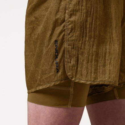 Endura Alltrack LT Lined Bike Shorts - Men's 5