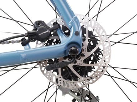 tektro hydraulic disc brakes on a hybrid bike