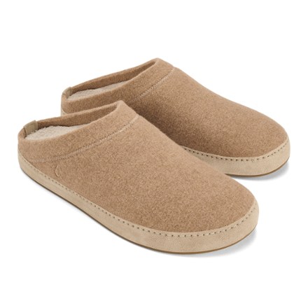 OluKai Hamani Hulu Slippers - Men's 1
