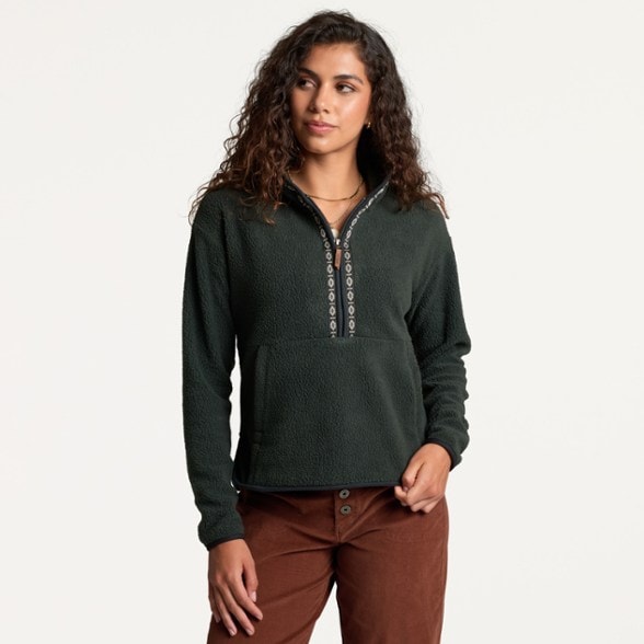 On Body Image of color Black