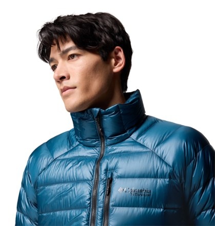 Columbia Arctic Crest Down Jacket - Men's 4