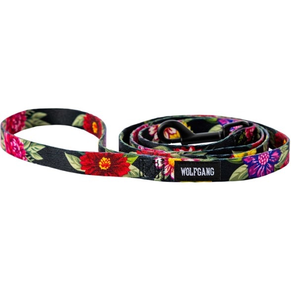 Product Image of color Dark Floral