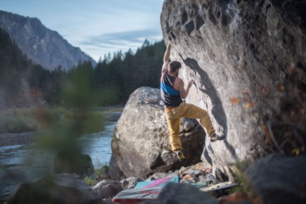 La Sportiva Solution Climbing Shoes - Men's 4