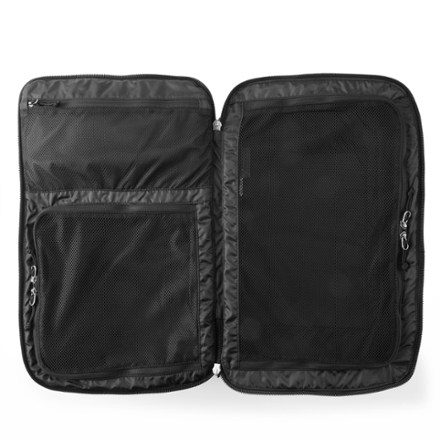 Cotopaxi Allpa 35 L Travel Pack Interior