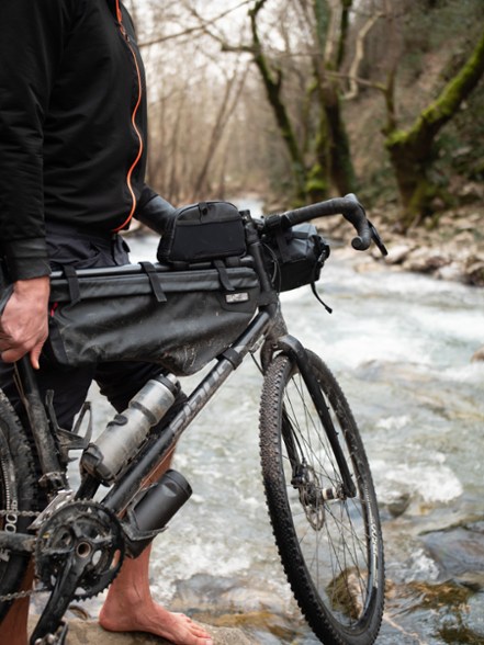 Location Image for Mamquam Frame Bag - Large