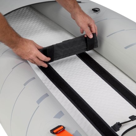 NRS Akamai 110 Inflatable Kayak 7