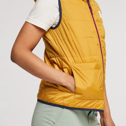 Cotopaxi Teca Calido Insulated Vest - Women's 10