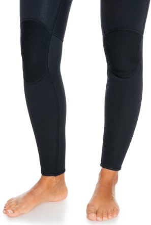 Roxy 5/4/3 mm Prologue Back-Zip Wetsuit - Women's 4