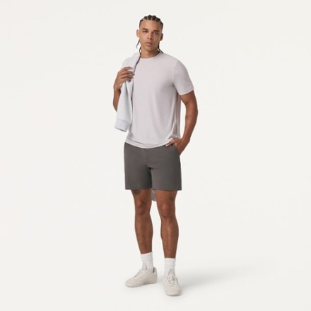 Vuori Meta 6" Shorts - Men's 3