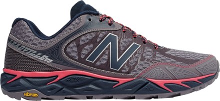 saucony xodus vs new balance leadville