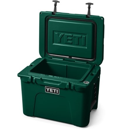 YETI Tundra 35 Cooler 3