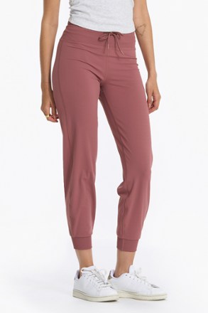 Daily Joggers - Women's