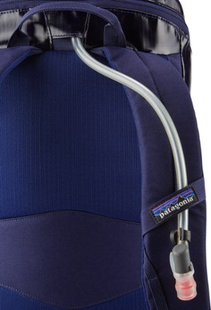 Patagonia Black Hole 25L Travel Pack 3