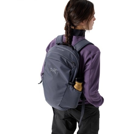 Arc'teryx Mantis 16 Pack 7