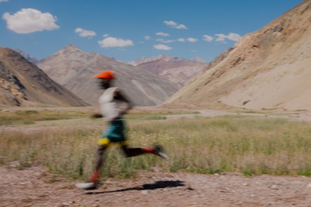 Location Image for Nova 4 Trail-Running Shoes - Men's