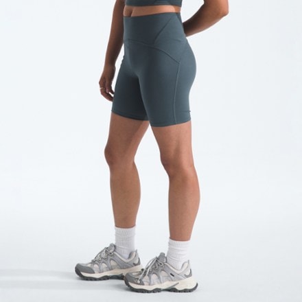 The North Face Jaida Pocket Shorts - Women's 3