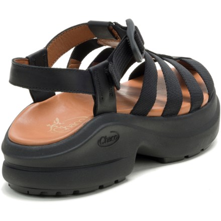 Chaco CushForm Fisherman Sandals - Women's 4