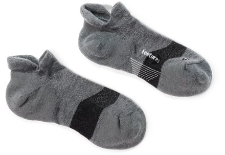 Feetures Merino 10 Cushion No-Show Tab Socks 0